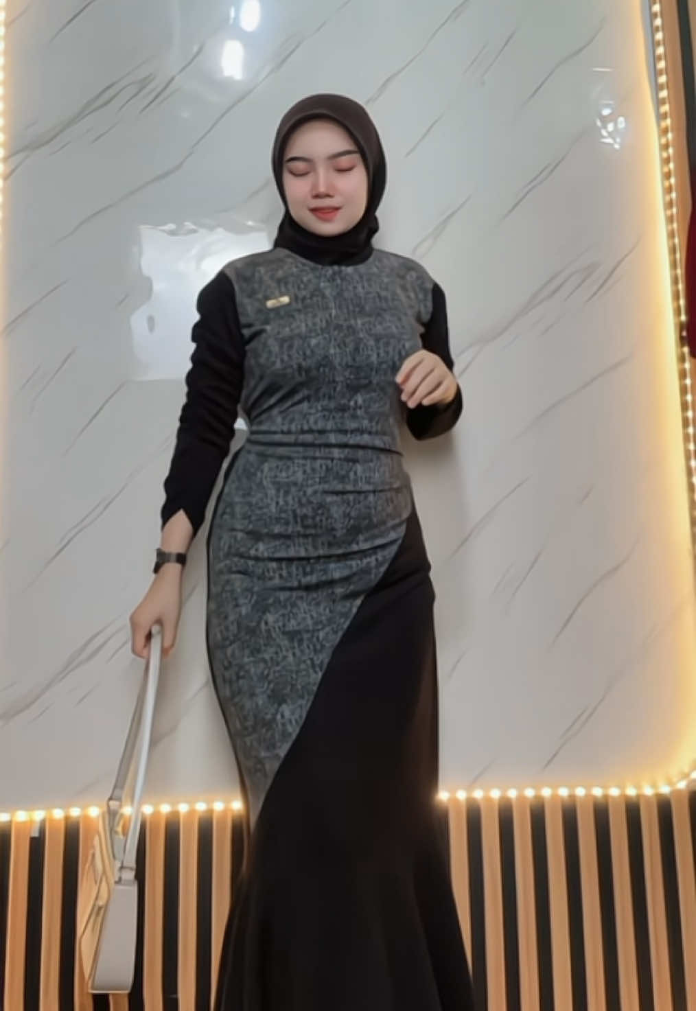 CO Yukkk BA Bebb 🥰🥰🥰 #ootdhijab #alisadress #dresskondangan #dressmewah 