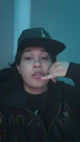 TE PARCHO GUCCI DIME CUANTO CUESTAAA👀 Verso de kilo con mis Hs @Anubiis @TURYY @yahdapr_ 