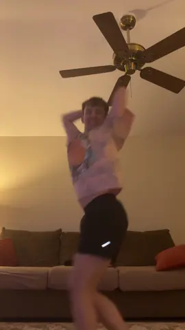 On repeat #fyp #sabrinacarpenter 