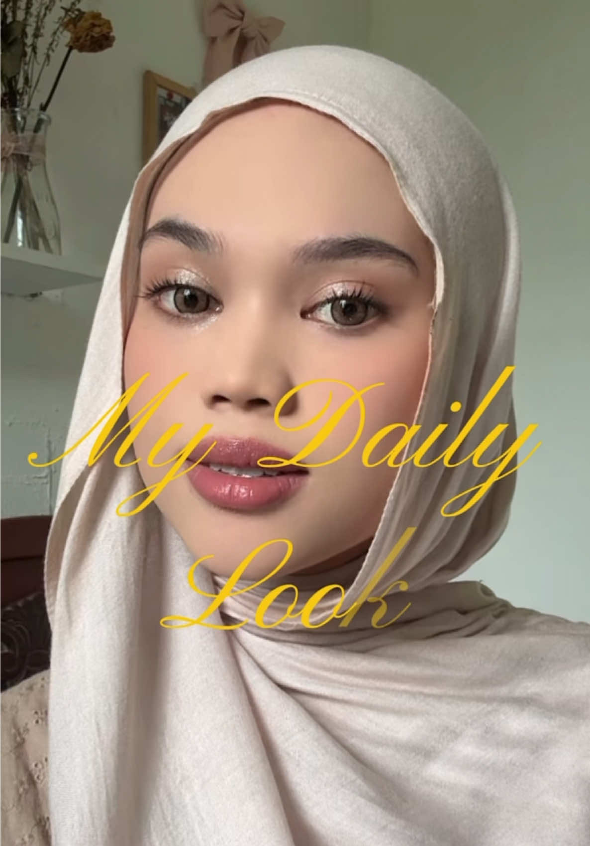 Daily makeup look ft @YOU Beauty Malaysia cloud touch skin tint 🤍 Lightweight, natural, and perfect for everyday wear >>> ##YOUBeautyMy  #YOUCLOUDTOUCH #youskintint  #youloosepowder 