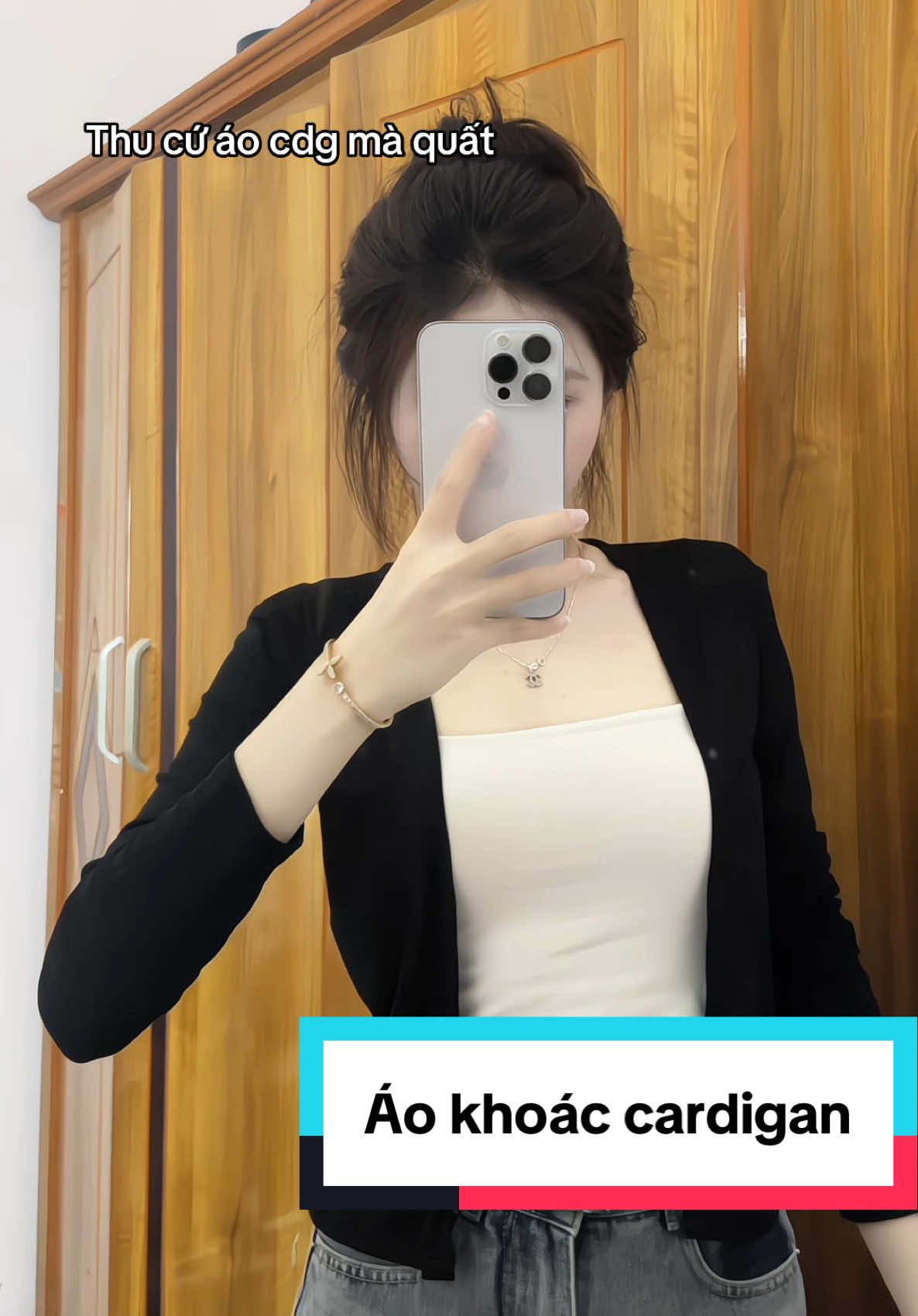 Dành cho bà nào không thích cardigan dáng ngắn #aokhoaccardigan #outfit #fyp #viral #xuhuong 