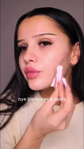 Polvo sellador que parece filtro 😍💖 ¡Dura todo el día! #Maquillaje #BeautyTok #PolvoSellador #MaquillajeResistente #PielGrasa #Waterproof #MaquillajeDiario #LookPerfecto #Belleza #MakeupTips#TikTokShopBacktoSchool #RushTok2025