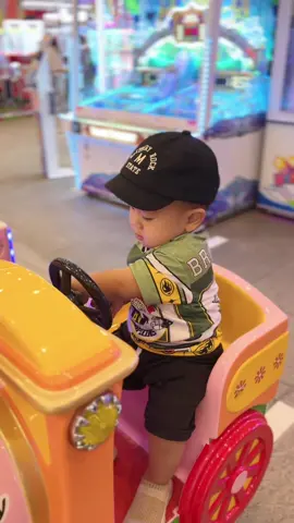 Sayang🫶🏻 #babyboy #outfitanaklakilaki #ootdanakcowok #setelananak #jersey 