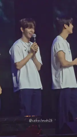 Ahof Souncheck? Nah. More like crowd soundcheck ✅️🦅 #AHOF #ahofinmanila #ahoffanconinmanila #ahofrendezvous 