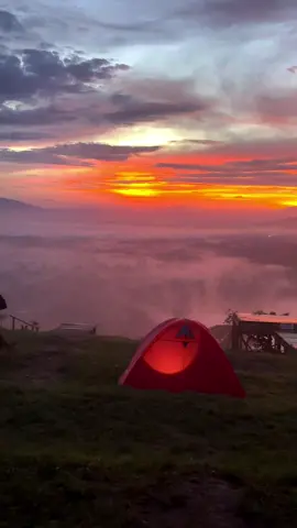 Selasa pagi Bukit Embun Lampung Barat #bukitembun #lampungtiktok #lampungbarat #fyp 