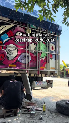 Sek loro boyoke, sek kesel pikirane😣