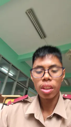 แว่นมานี่มา