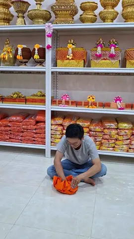 រៀបបត់ផ្កាឈូក ចេញពីសំពត់ងូត ដាក់សាដក#សាដក #បត់ផ្កាឈូក #ភ្ជុំនេះបងទៅវត្តណា #បិណ្ឌភ្ជុំហេីយបងប្អូន #ទេយ្យទានប្រគេនព្រះសង្ឃ 