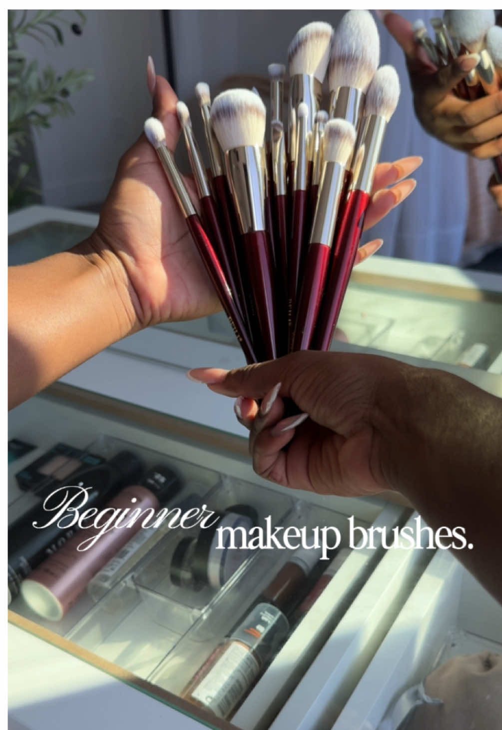 And the color is just so classy and elegant 😍😍 #theeabbyj #tiktokshopfinds #makeup #makeupbrushes #blackgirlmakeup 