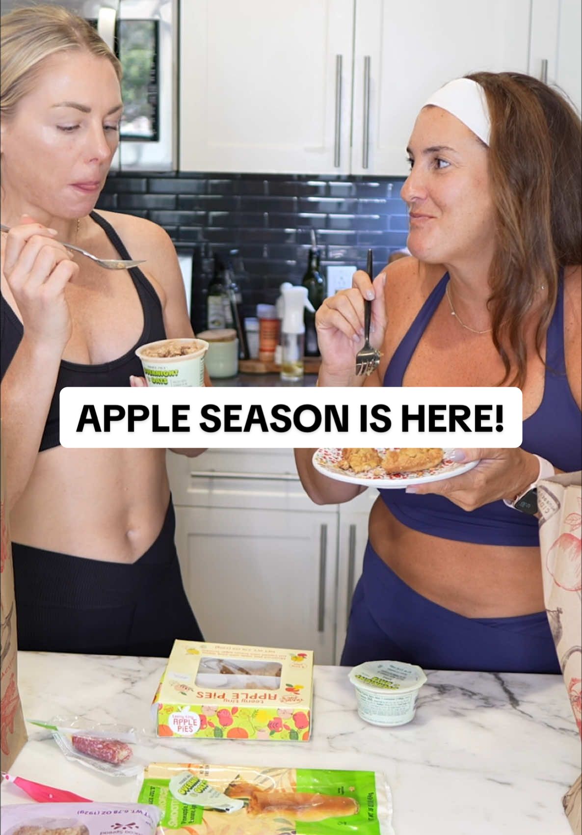 Fall flavors are starting to make their way back to Trader Joe’s, and we couldn’t be more excited! First up: Apple Overnight Oats ($1.99), a grab-and-go breakfast made with almond beverage, apple purée, dates, and cinnamon. Perfect on their own or dressed up with yogurt, nut butter, or fresh apple slices. And for dessert (or let’s be honest, anytime) the beloved Teeny Tiny Apple Pies ($5.49) have also returned. Flaky, buttery crust filled with juicy Northern Spy apples and topped with a brown sugar crumble—basically apple pie in cookie form, no fork required. Both are cozy, comforting, and just the beginning of TJ’s fall lineup. Which one are you reaching for first—breakfast oats or mini pies? #TraderJoes #FallFavorites #AppleSeason