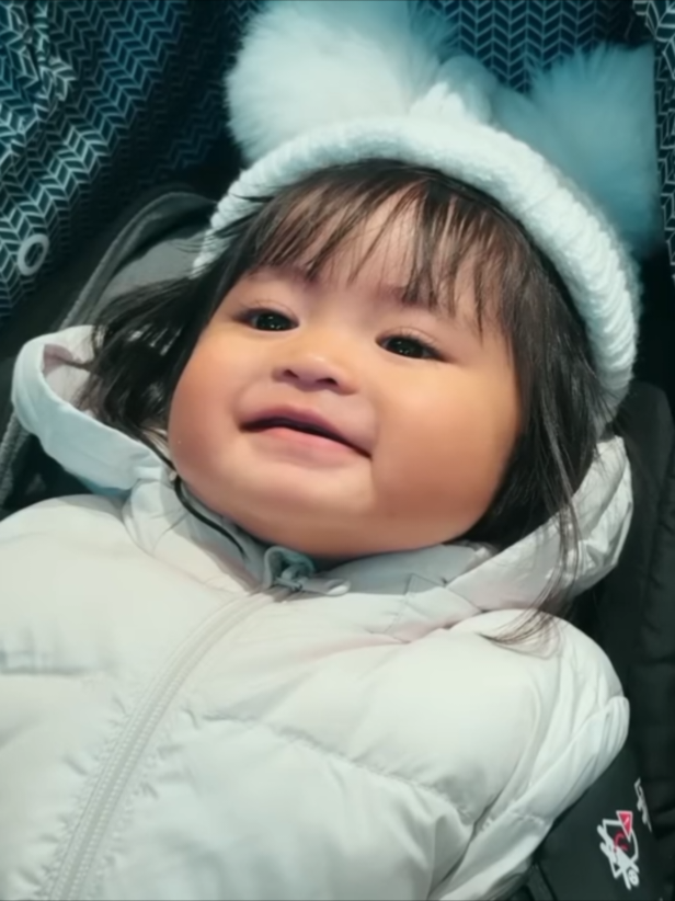 Cunda dah gak kedinginan lagi onty #cunda #cundamani #cundacore #dcproduction #cundaanaksiapa 