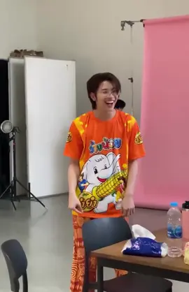 เสื้อยำยำช้างน้อยรสข้าวโพดแบบต้าวเฟิร์สวัน มันน่ารักนะ55555555 #เสื้อปั่นๆ #เสื้อกีฬาพิมพ์ลาย #แฟชั่นเฟิร์สวัน #เฟิร์สวัน #ยํายําช้างน้อย 