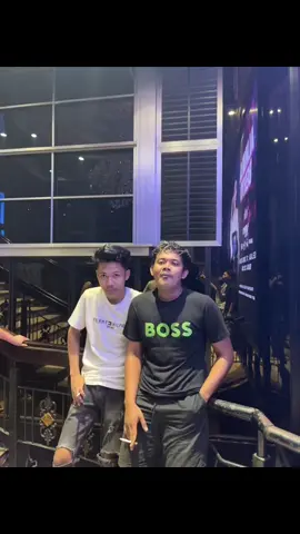 @𝗗𝗜𝗖𝗞𝗬 𝗙𝗢𝗥 𝗬𝗢𝗨🫆 #masukberanda #stasiuntunjunganplaza🚂 #stasiuntop10surabaya #funkotpontianak🚀 