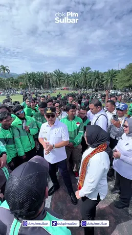 Beras Gratis & Pasar Murah: Hadiah uuntuk Rakyat Sulbar, Terkhusus Ojol  #foruyou #suhardiduka #tinasuhardi #ojol #sulawesibarat 