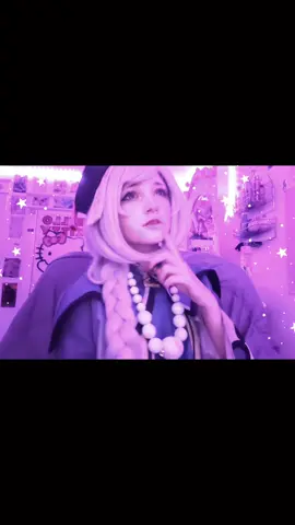 I was reading from my PC while doing this LOL #genshincosplay #cosplay #genshinimpact33 #qiqigenshinimpact #qiqi 