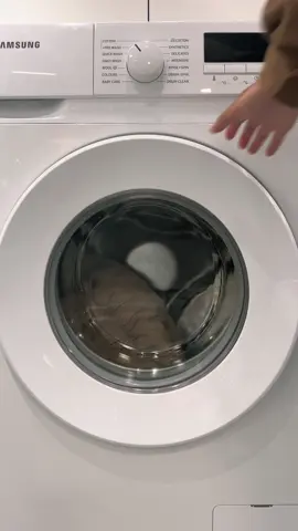 Your outfit’s favorite plus-one? A Larrie bag, always.  #larriebag #larrie #womenbag #OOTD #fashion