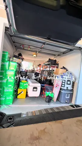 Another day, Another dirty sodas vlog🥤 #WhatsPoppin #dirtysoda #dayinmylife #SmallBusiness #brisbanecafe 