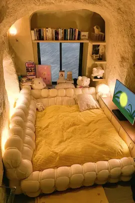 Rain outside, peace inside 🌧️🕯️#foru #fyp #tending 