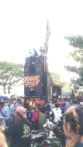 SEA PARTY PLAYANGAN DZAKY NDARU PUTRA #party #soundhoregindramayu #karnaval #indramayupride🏴‍☠️ #fyppppppppppppppppppppppp 