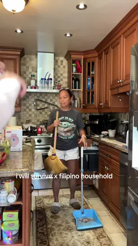 WAIT FOR MY MOM TO SING SHES SO GOOD