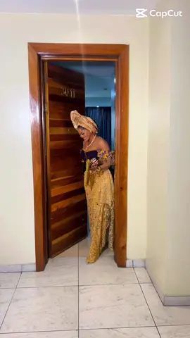 Bride cherish in her full regalia  👗@signaturebyamy  #signaturebyamy #luxurydresses #igbobride #igbobrideoutfit #nigeria 