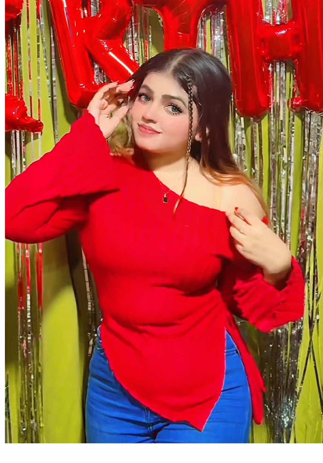 ආදරේ කියන මිනිස්සු අතරේ, ආදරේ කරන මනුස්සයෙක් වෙන්න ! ❤️🕊️✨ මිනිස්සුන්ට ඕනේ ආදරේ ! 🥺🕊️ #viral #trending #girls #foryou #following 