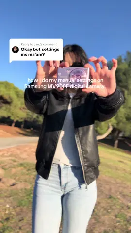 Replying to @Jan_ hope this helpss!! And i linked the sd card reader (white thingy) to transfer all pics&vids from your camera to your phone ◡̈ 