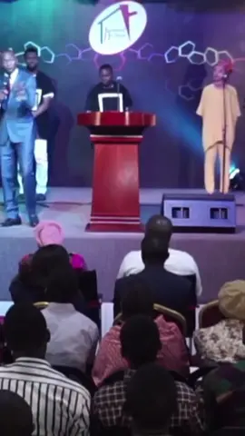 Sudden lifting of men - Apostle Joshua Selman Nimmak  #apostleselman #apostlejoshuaselman #apostlejoshuaselmannimmak #koinoniaglobal #koinoniaabuja 