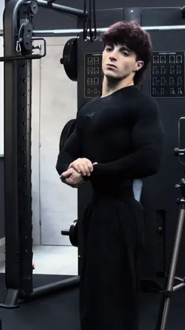 aesthetic bruce @HeroFitGym #gym #aestetic #batman #fyp  