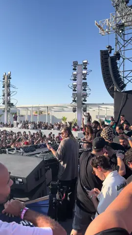 Solomun — Tout le monde est fou (Club Version) LIVE @ North Coast-Egypt 2025 Solomun bringing pure madness to North Coast 🌊🔥 — “Tout le monde est fou” (Club Version) LIVE. Crowd went off from the first build-up to the last drop — summer energy in Egypt at its peak. * Event: [‪@plus_vls Grand finale of the summer season, courtesy of ‪@solomun‬ ”] * Location: D-Bay by ‪Tatweer Misr‬  , North Coast, Egypt * Date: [Fri 29th Aug 2025] * Filmed on: [iPhone 16 Pro Max] | Vertical 9:16 | Fan-shot from the crowd #Solomun #ToutLeMondeEstFou #NorthCoast #NorthCoastEgypt #Techno #HouseMusic  #ElectronicMusic #ClubVersion #DJSet #LiveSet #FestivalSeason #EgyptNights