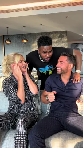 Singing is not my thing 🙄 @Jason Derulo 🎙️