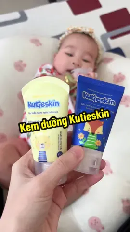Còn mom nào chưa biết tới bộ đôi kem dưỡng ẩm, kem dịu da đa năng của nhà Kutieskin này không? #kutieskinchinhhang #kemduongam #kemdiudakutieskin #xuhuong  @Mẹ Bé Su - Review 