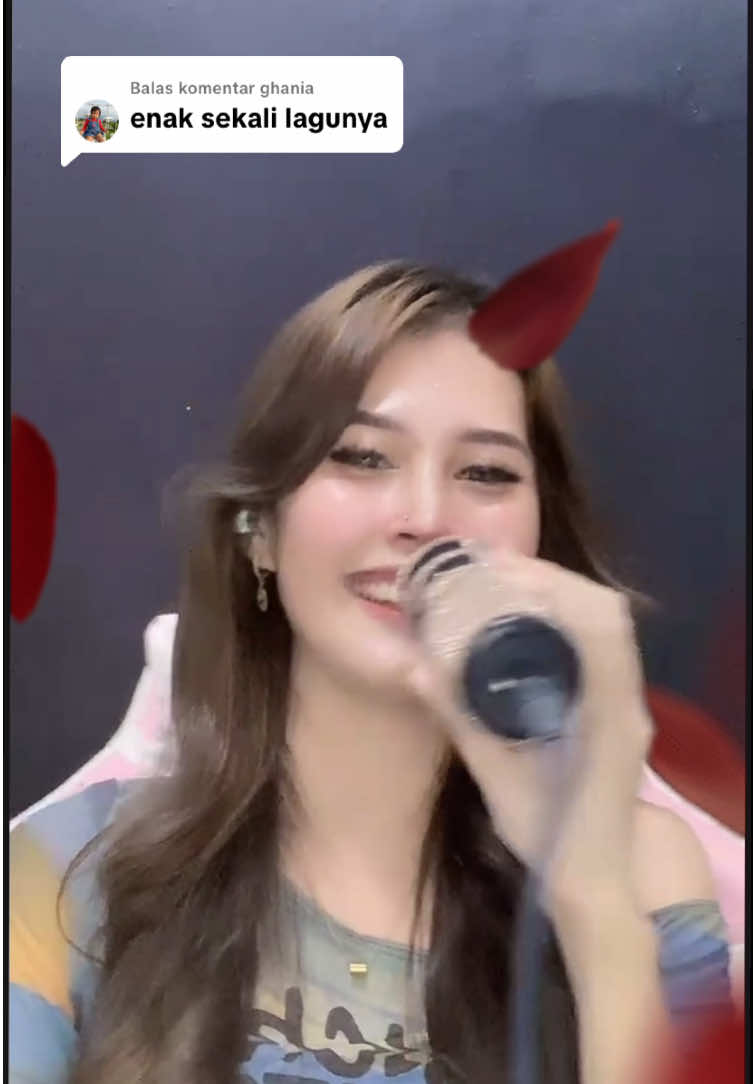 Membalas @ghania abaikan tangan yg melambai dosti 🫣😂 #saiyaraa #shreyaghoshal #cover 