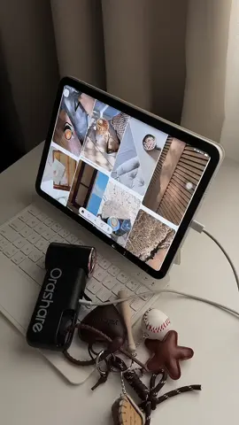 when your turbofan also functions as a power bank 💨⚡️🤎 #orashare #turbofan #handheldfan #powerbank 