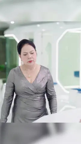 Bác Sĩ Tiến bị bắn đền sau khi tân trang cho khách hàng