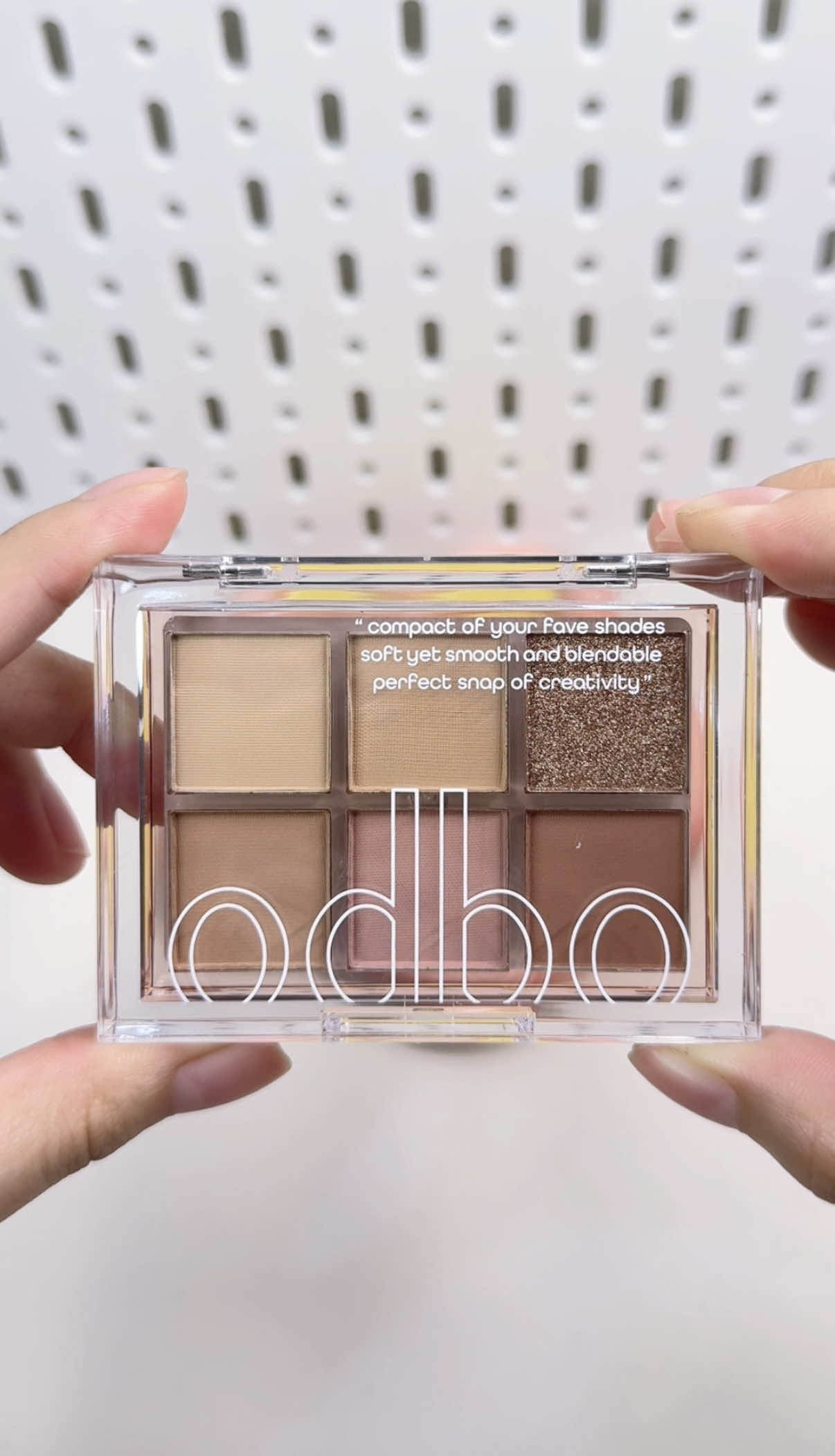 โทนนี้ใช้ง่ายมากแต่งได้ทุกวันทุกโอกาสเลย #odbo #odboeyeshadowpalate #พาเลทตาโอดีบีโอ #โอดีบีโอ 