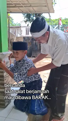 bercanda terus saat salat berjamaah mau dibawa ke BARAK #kdm  #sahabatkdm 