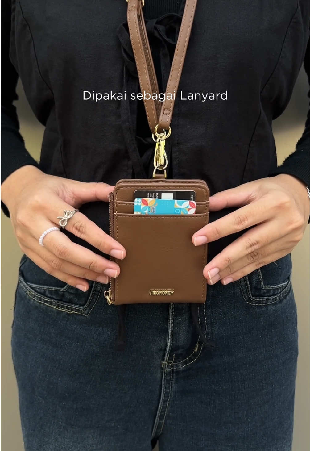 Lanyard bisa, dompet juga bisa🤩 #GajianSale #PromoGuncang99 #WIBGAJIAN #jimshoney #cassandrawallet #dompetwanita 