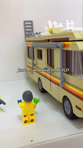 Damn I couldn’t have come across a better Breaking Bad bus set 😭🥹#breakingbad #tokmoc #tiktokshoplabordaysale #shopvideocarnival #fallfreshness tokmoctoy 