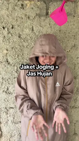 Yang mau Jaket olahraga anti basah dekalian buat jas hujan #jaketolahraga #jaketparasut #jaketmurah #jaketwanita #jaketwaterproof