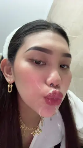 Sobrang creamy, lightweight, long lasting, waterproof tong Matte tint nato #transferprooflipstick #focallureph #focalluremusthaves #transferproofliphero #transferproofchallenge 