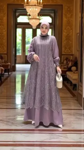 Leztia Shop Lunna Lace Maxi Dress Warna Burgundy Bahan Ceruty Babydoll Mix Burkat Mewah #dress #dressmewah #dresscantik #ootdfashion #trending 