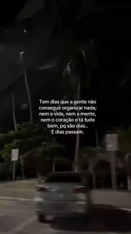 Tem dias que a cabeça é um quarto bagunçado: nada se encaixa, nada funciona, e até respirar parece difícil. Mas esses dias passam.  #reflexao #mensagemdodia #frasesinspiradoras 