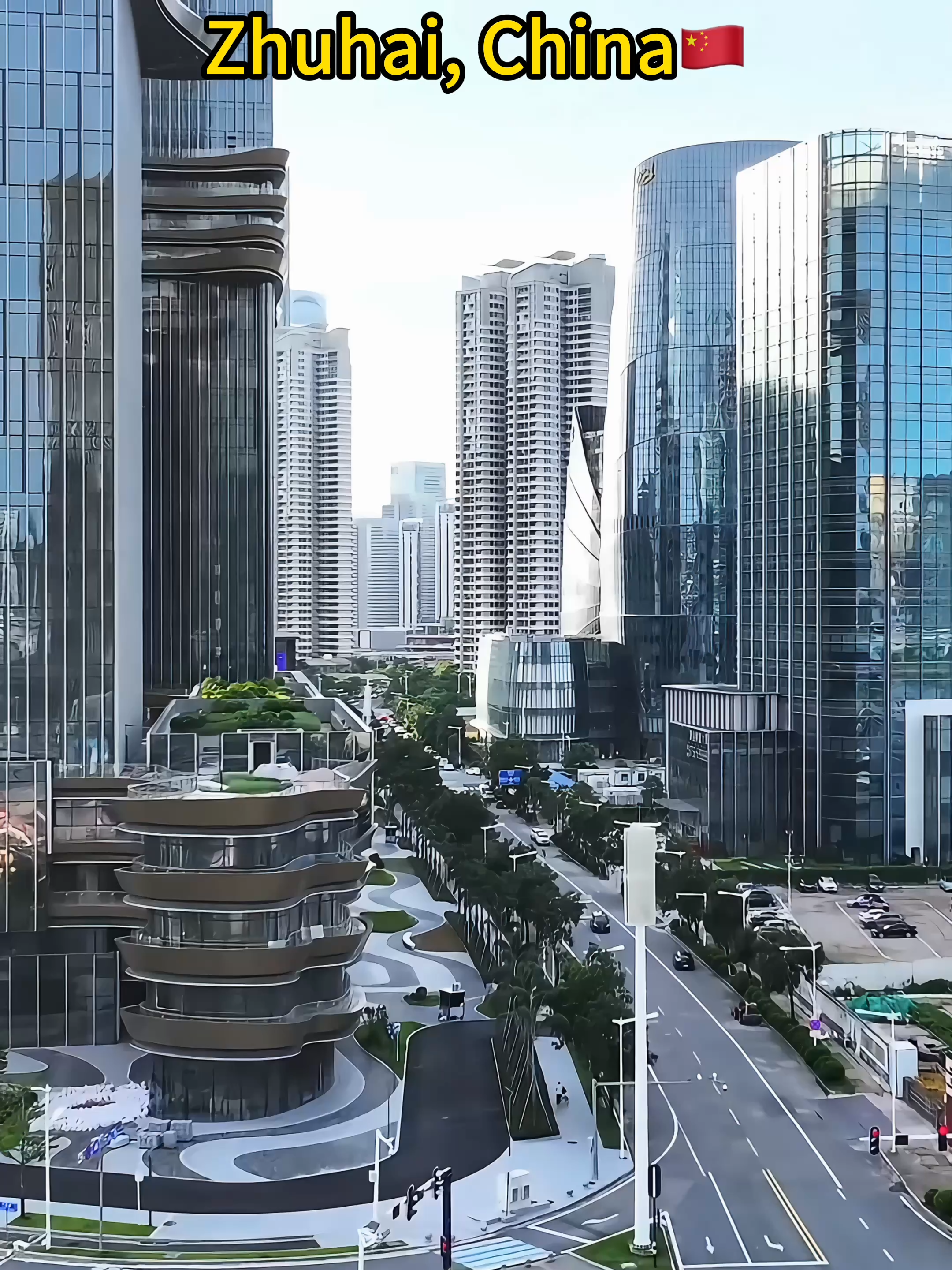 🇨🇳Chinese cities 6:Zhuhai is a prefecture-level city under the administration of Guangdong Province, China. It is the only city in mainland China that has land connections to both Hong Kong and Macao.#China #zhuhai #Cityscape #ModernChina #ChinaTravel #中国 #珠海