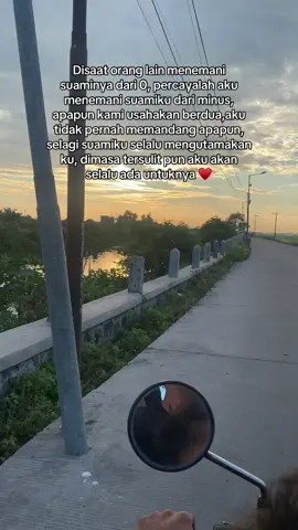 Kenal paksu dari dia belum kerja, belum punya sepeda motor bahkan hp pun masih jadul tapi kita berdua berproses sampai saat ini 🥹🥰😘 