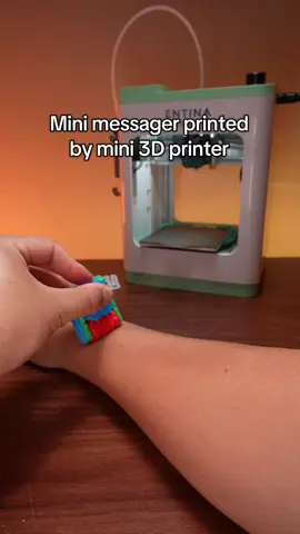 children use mini printer to make mini toy 😁#kidgifts #tina2s  #poloprintcloud #3dprinter #entina3d