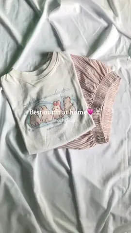 #outfitideas #outfitinspo #rekomendasi #fyp #croptop 