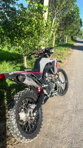#ท่อหนูลําลูกกา #CRF300L2025 #klx140rf2025 #ของเล่นคนจน #fyp 