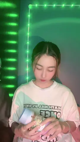 หอมมาก แต่ไม่มีคนมาหอม 💗#เทรนด์วันนี้ #เปิดการมองเห็นtiktok #น้ําหอมแจนยัวร์ 