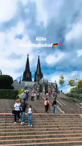 Köln Hauptbahnhof Germany 🇩🇪 #greenscreen #furyou #fyp 